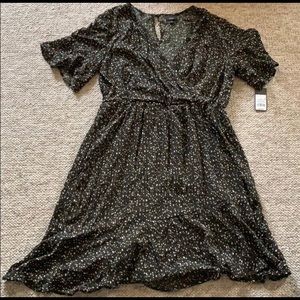 Mossimo large dress NWT